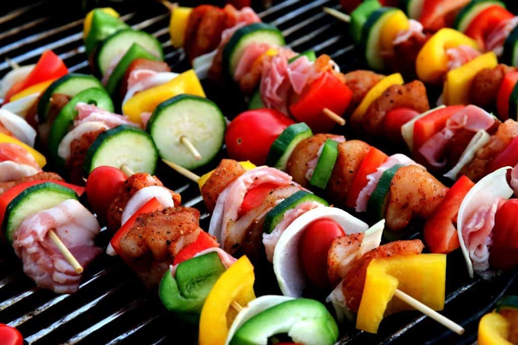 shish kabobs, veggies, summer meal, healthy meal