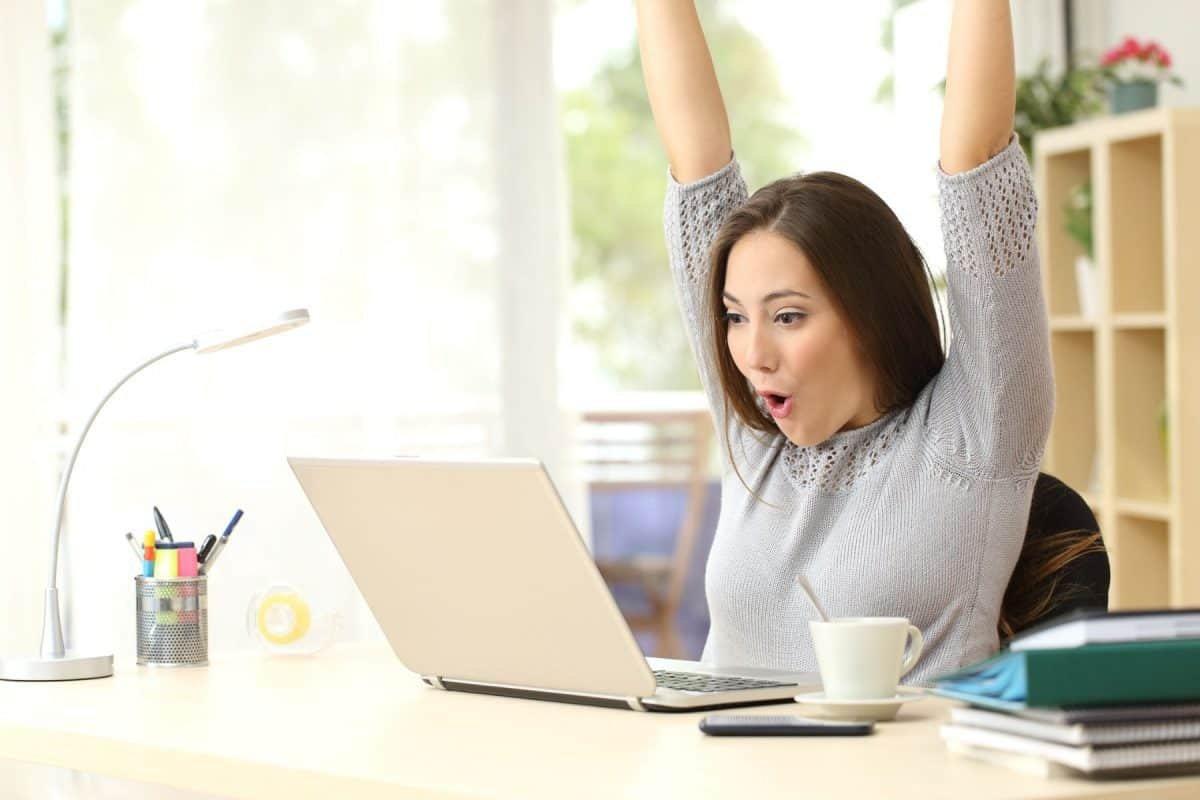 Score a Scholarship its National Scholarship Month, Mindful Family, Mindful Living Network