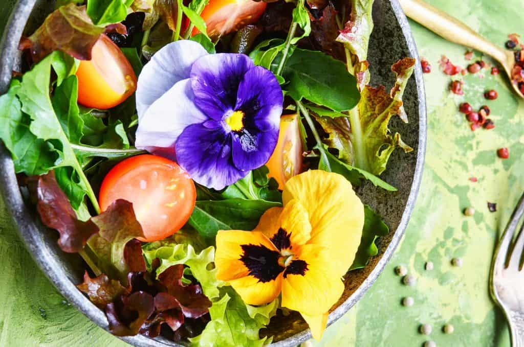 2018 food trends, edible flowers