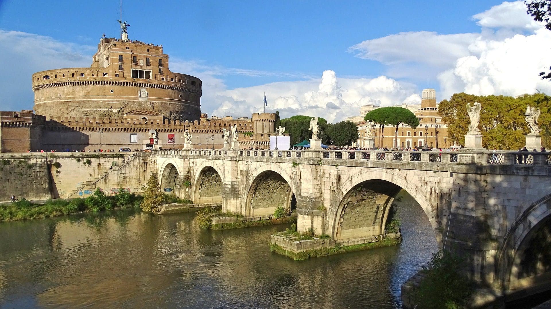 A Walking Tour of Rome, Italy