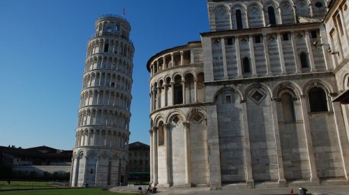Amazing 360° Tour Inside Leaning Tower of Pisa